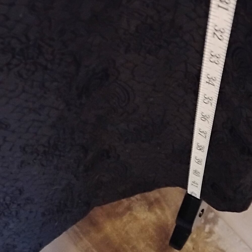 Dress. Black on black Jones Studio NWT     sz 10 - Picture 6 of 6
